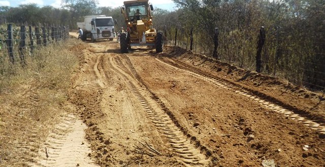 Prefeitura de Tuparetama já recuperou 70% das estradas vicinais