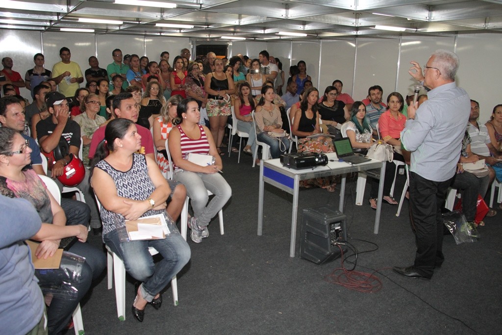 público prestigiou a palestra